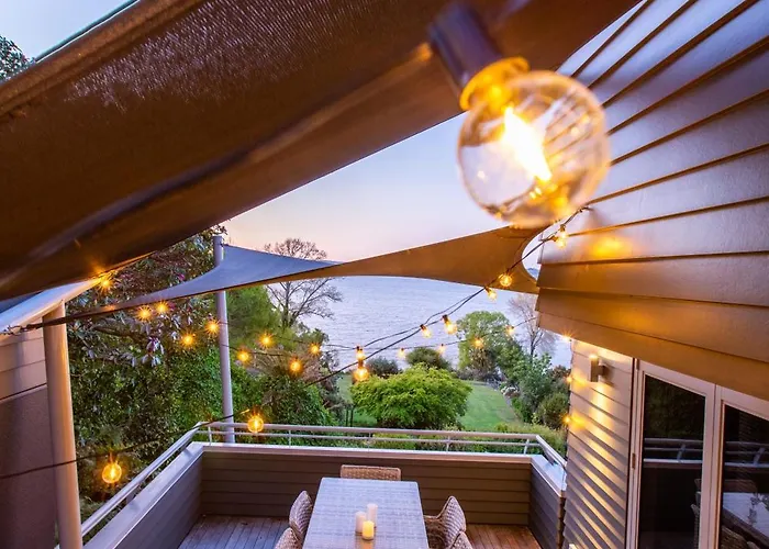 Сasa de vacaciones Serenity Lakeview Retreat *
