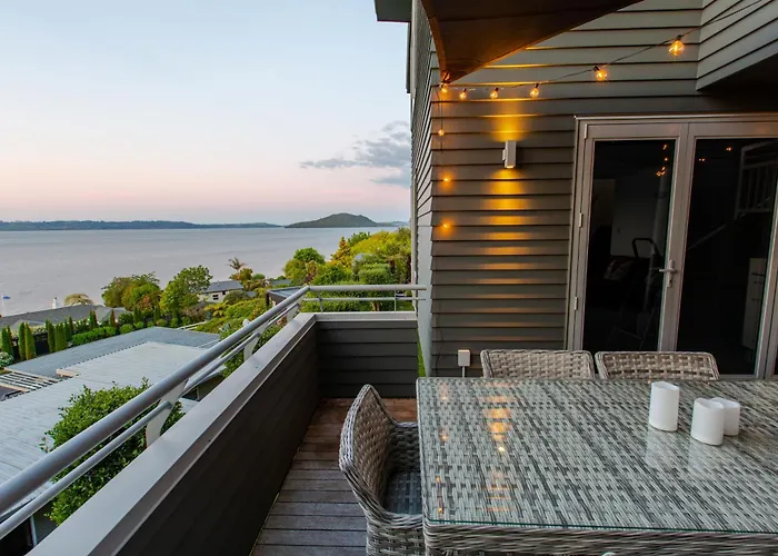 Сasa de vacaciones Serenity Lakeview Retreat *