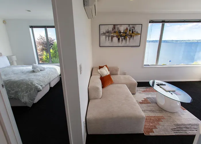 Serenity Lakeview Retreat Rotorua