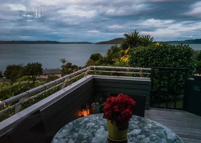 Serenity Lakeview Retreat Сasa de vacaciones Rotorua