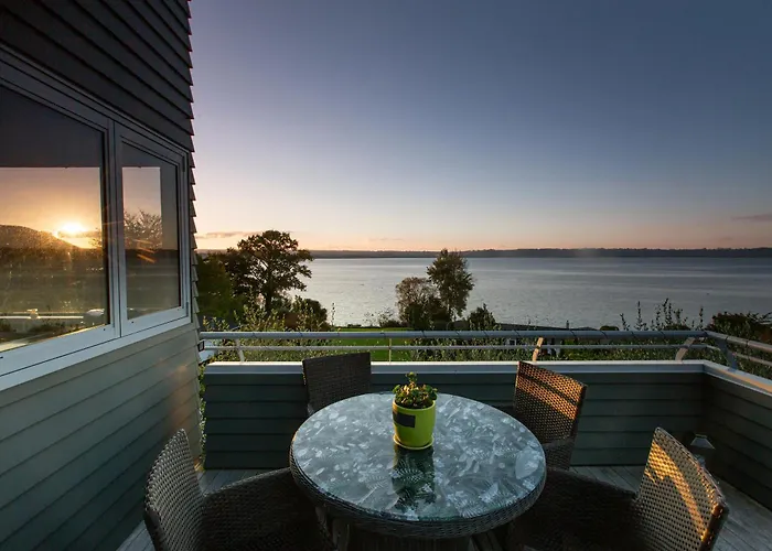 Serenity Lakeview Retreat * Rotorua