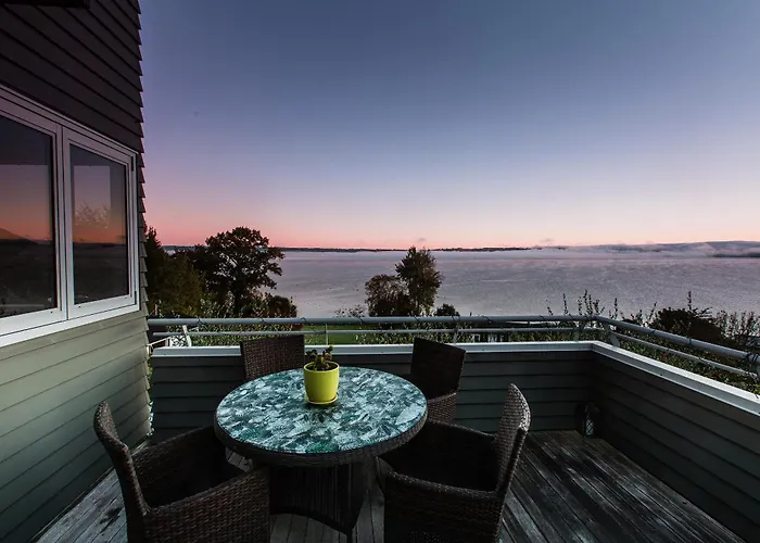 Сasa de vacaciones Serenity Lakeview Retreat *